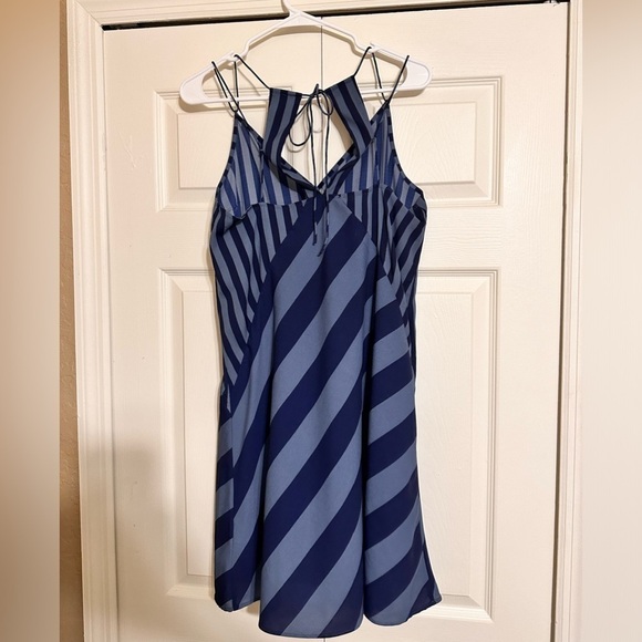 Abercrombie + Fitch Blue Stripped Dress - Picture 4 of 4